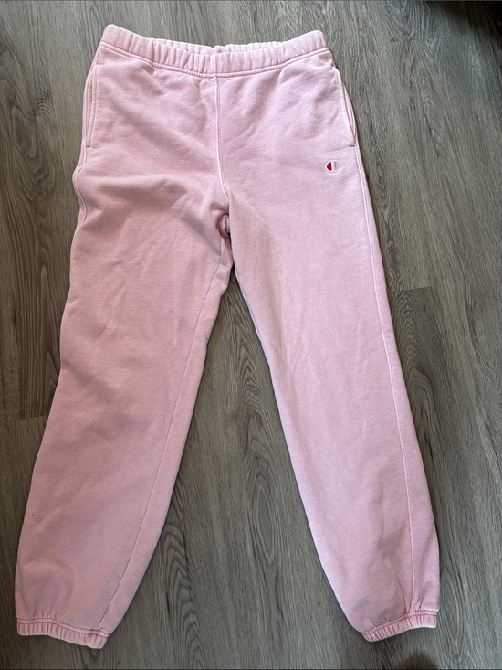 Champion Pants - Champion Light Pink Sweats from Urban Outfitters